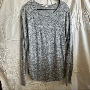 Athleta Grey Long Sleeve Oversize Top Women's Size M Thumbholes Yoga Loungewear